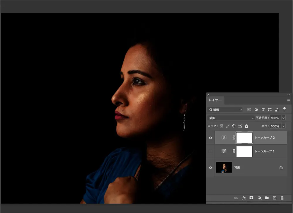 １つ目のトーンカーブレイヤーの描画モードは、「オーバーレイ」。影となるシャドウ部分を担います。レイヤーマスクは両方とも反転で、塗りつぶしておきましょう。